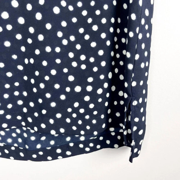LOFT Ann Taylor Womens XS Petite Navy & White Dot  Pattern Tribal T-Shirt Blouse - Picture 4 of 6